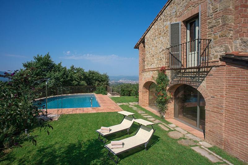 Villa Mandorlo - Pomaio Wines & Hospitality 아레초 외부 사진